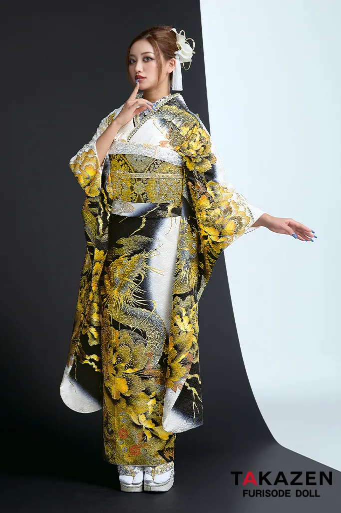 ジャパンモード 白/黒/赤 鶴柄 目立つ振袖 かっこいい極妻風 坂本礼美