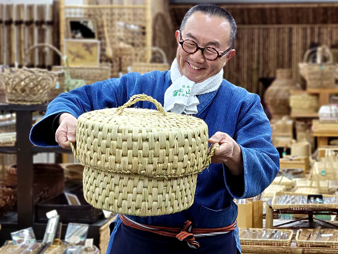 別注サイズのわらいずみ（飯つぐら）と虎竹タガのおひつ - 竹虎四代目