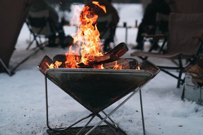 スノーピークの「焚火台 L」ってどうなの？焚き火をより楽しむアイテム
