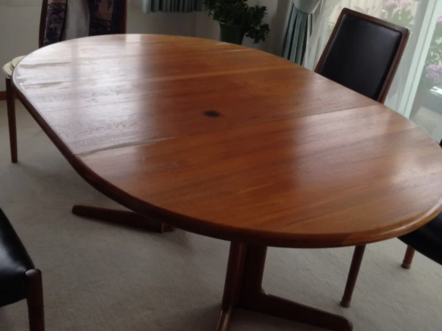 北欧ヴィンテージダイニングテーブルの再塗装修理 - スリーバーズ（東京）