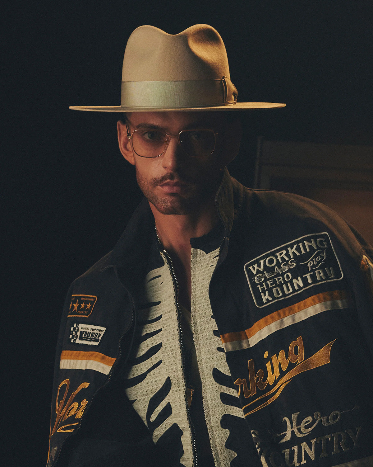 FRONT-H – THE H.W.DOG&CO.