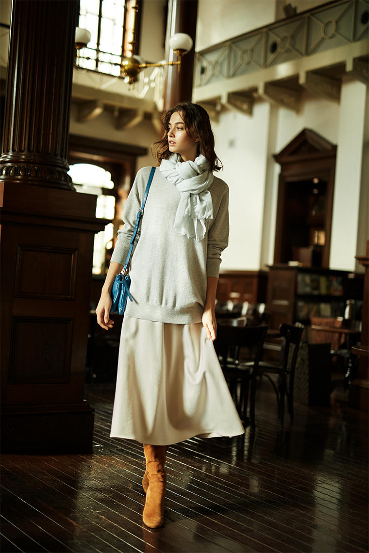 極美品 セオリーリュクス ベージュ 長袖ニット カシミア100% M THE