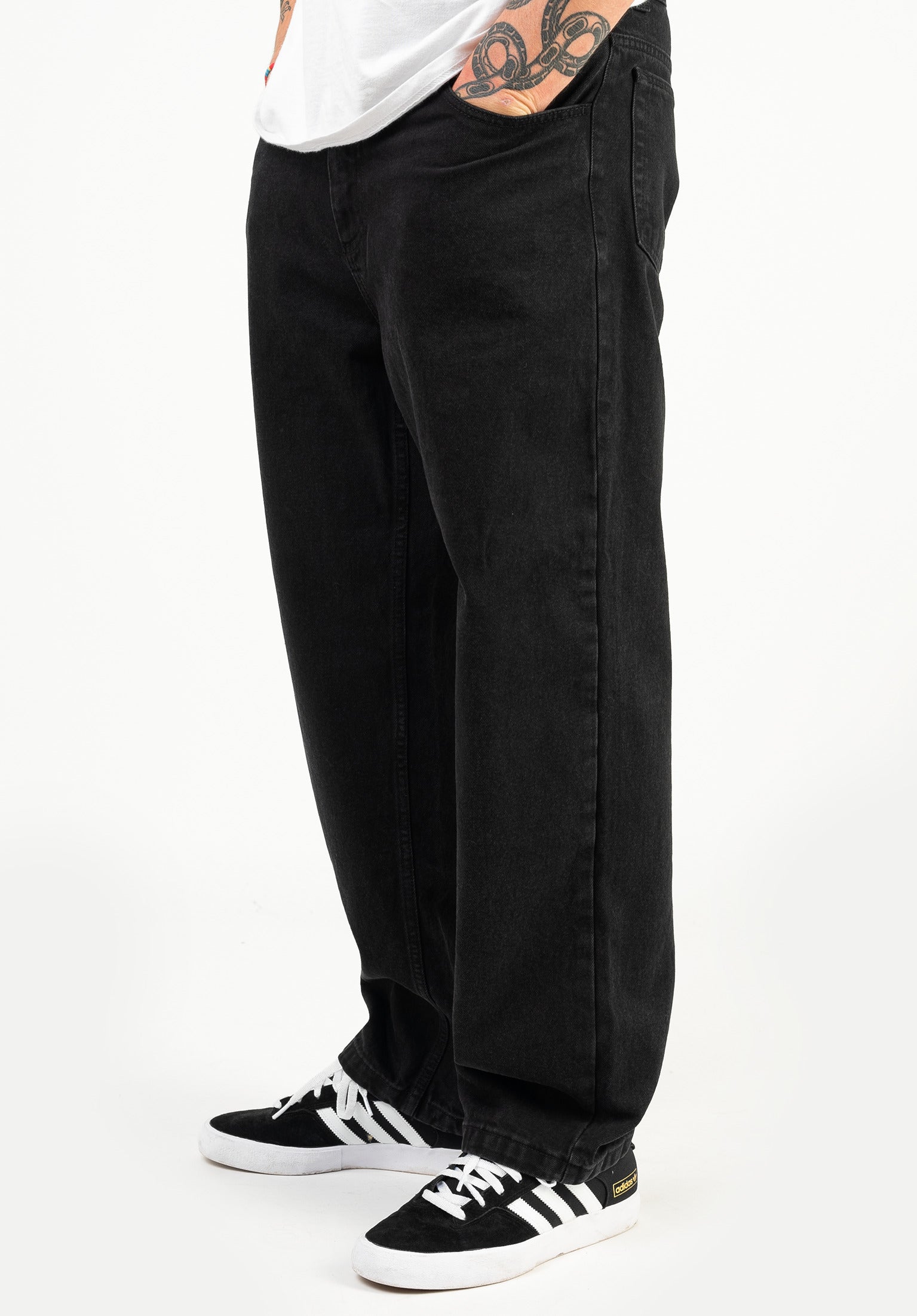 93! Denim Polar Skate Co Jeans in pitchblack for men – TITUS