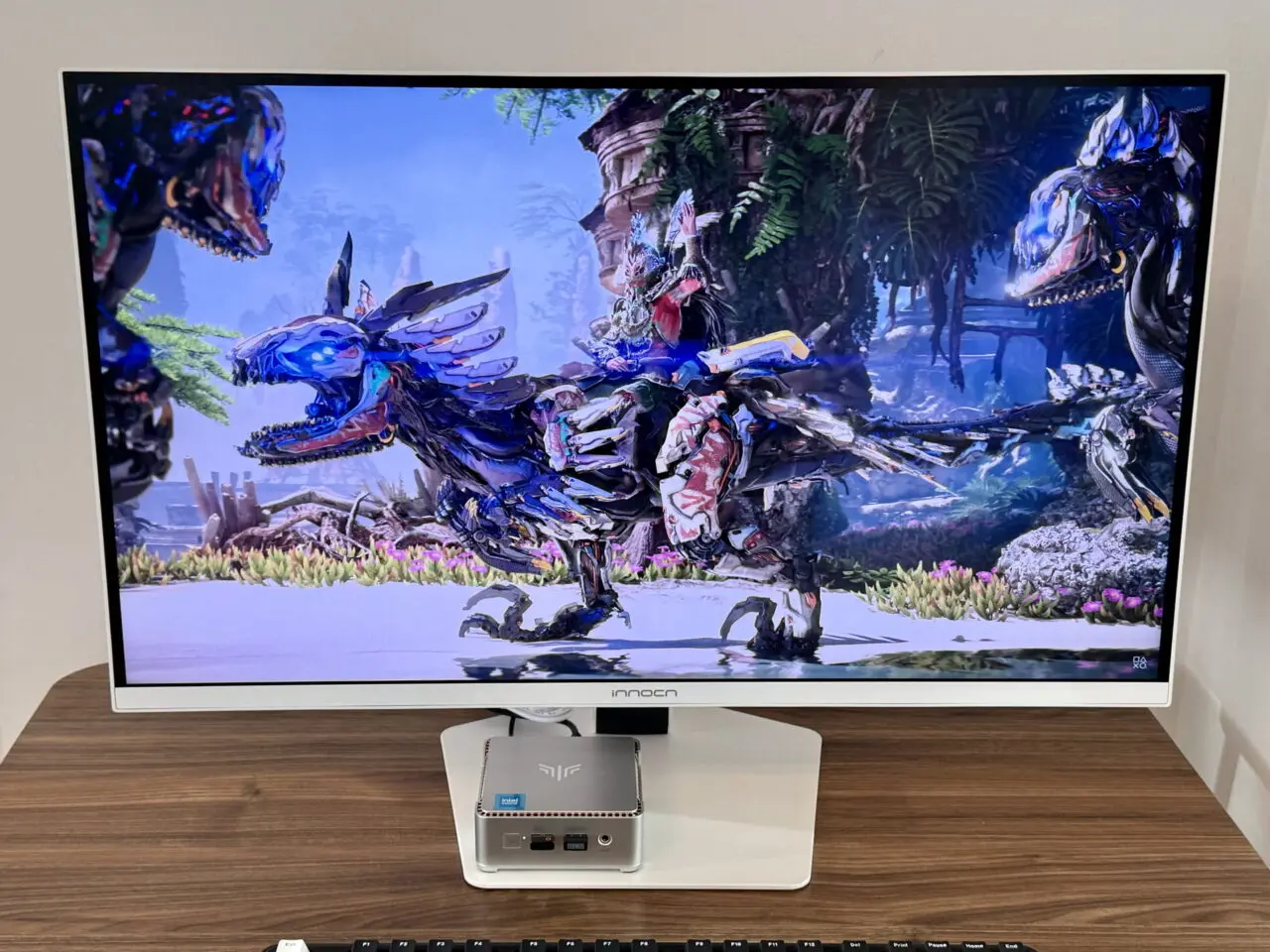 INNOCN GA27V1M 実機レビュー！4K×160Hz×Mini LED搭載の最強ゲーミング