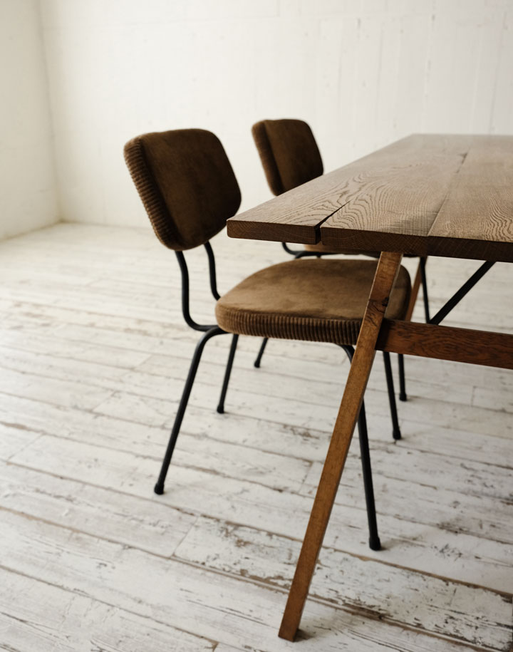 SUTTO TABLE | TRUCK FURNITURE