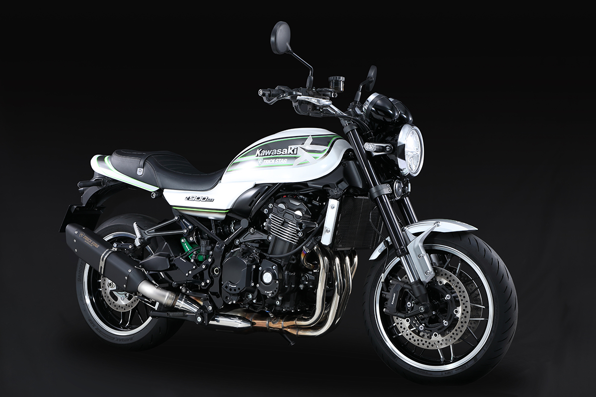 トリックスター / Z900RS(18-25) 政府認証スリップオンマフラー IKAZUCHI