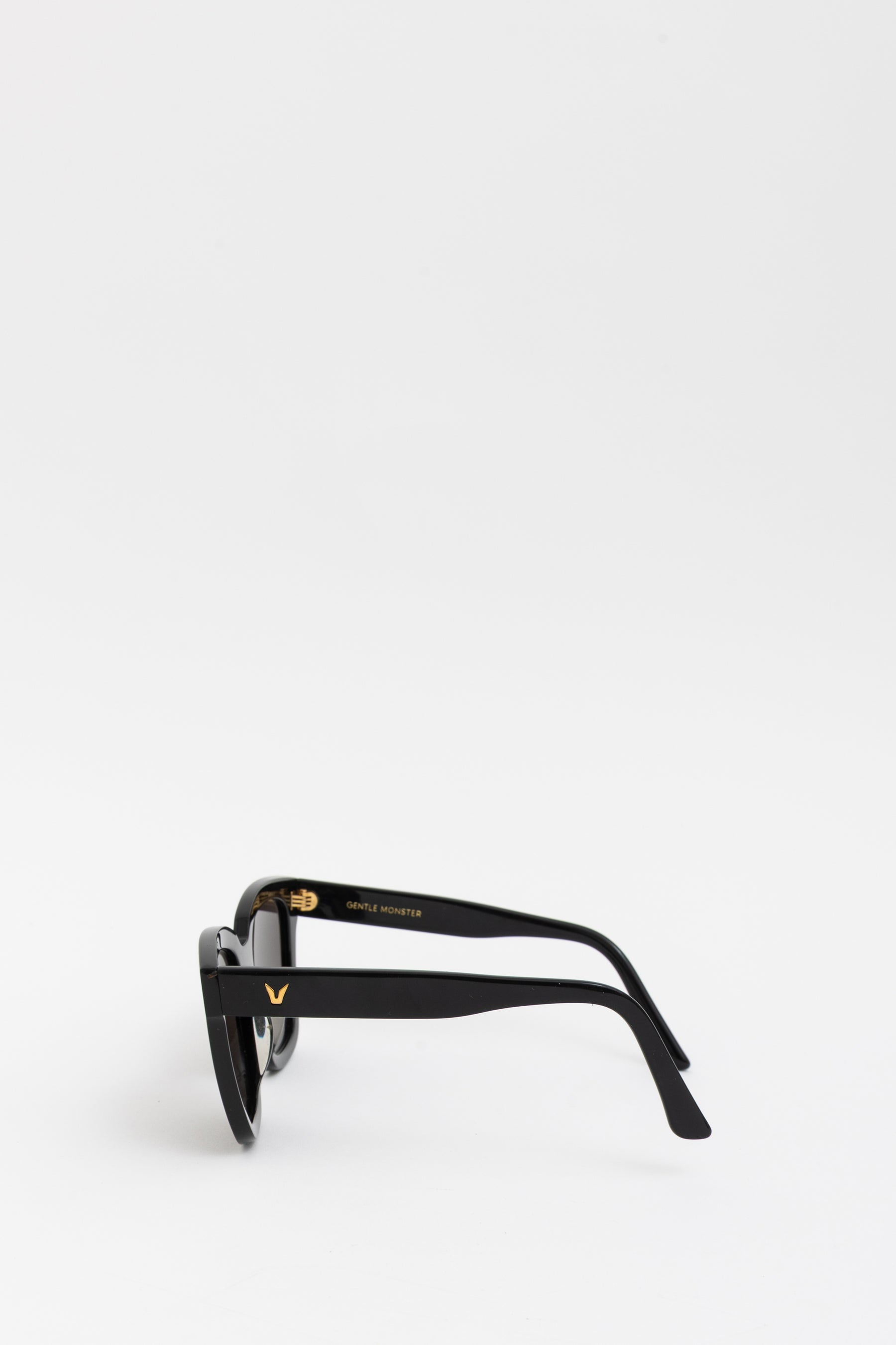 Gentle Monster Dreamer Hoff 01 Sunglasses