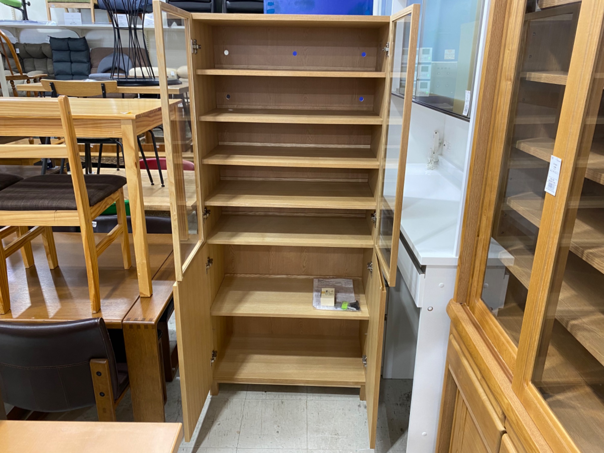 無印良品 2枚扉食器棚 組み合わせて使える木製収納・タモ材が買取入荷