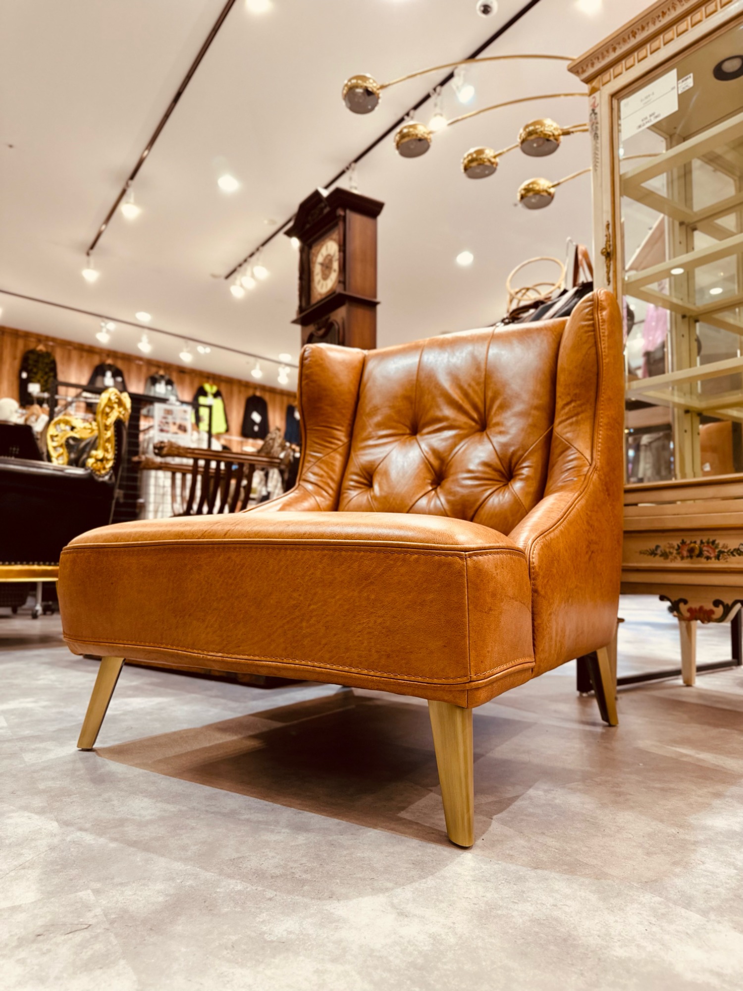 一人掛けソファ キャメル チェスターフィールドが入荷致しました