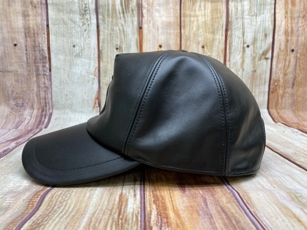 BURBERRY LONDON(バーバリーロンドン）からレザーキャップが入荷
