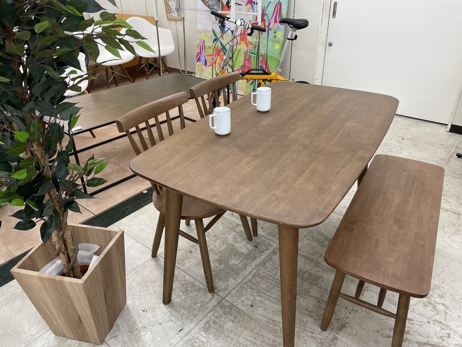 ナッツシリーズ】ニトリのダイニングセットを入荷いたしました