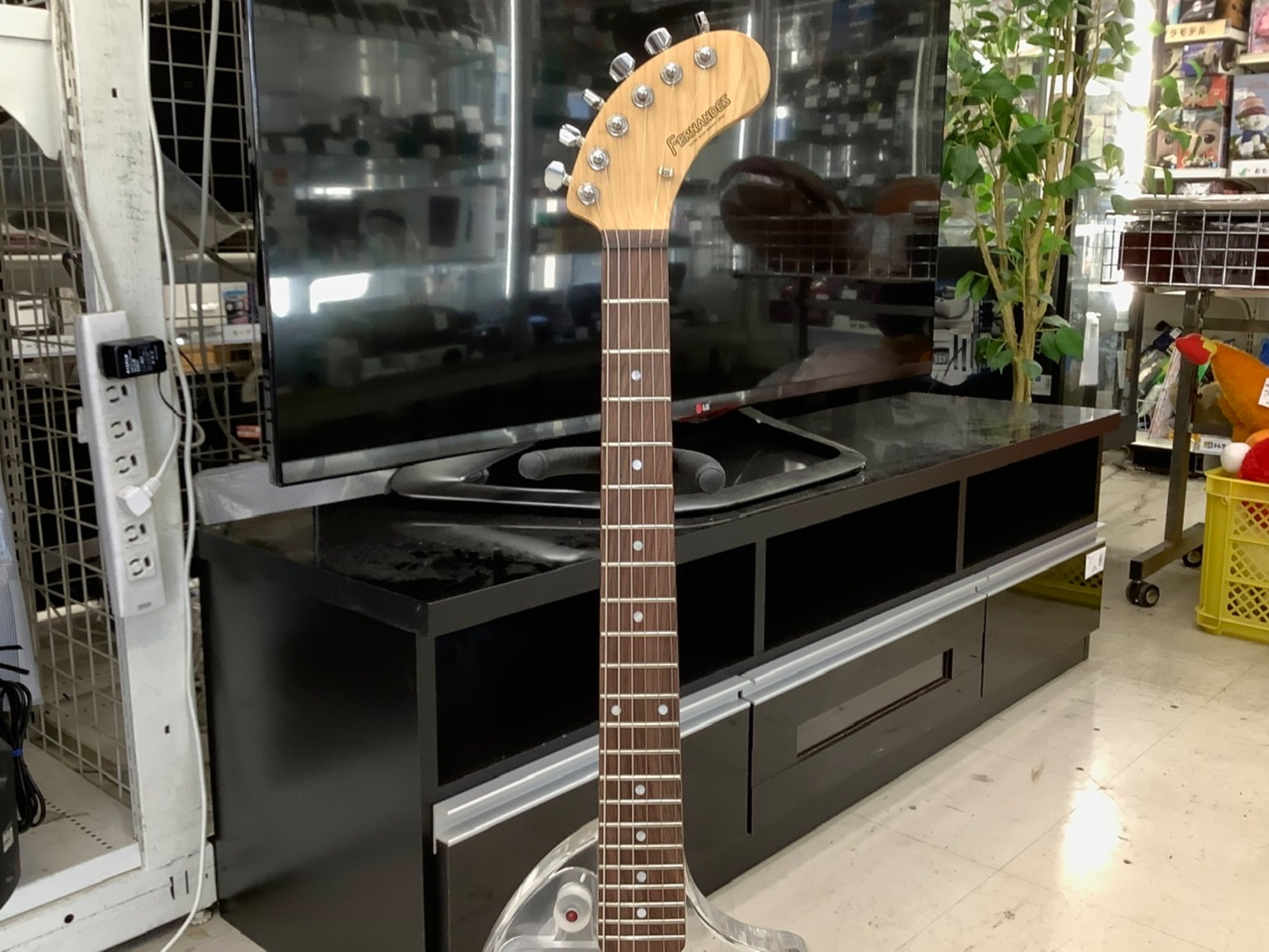 FERNANDES エレキギター ZO-3 スケルトンボディ 買取入荷!!｜2022年11