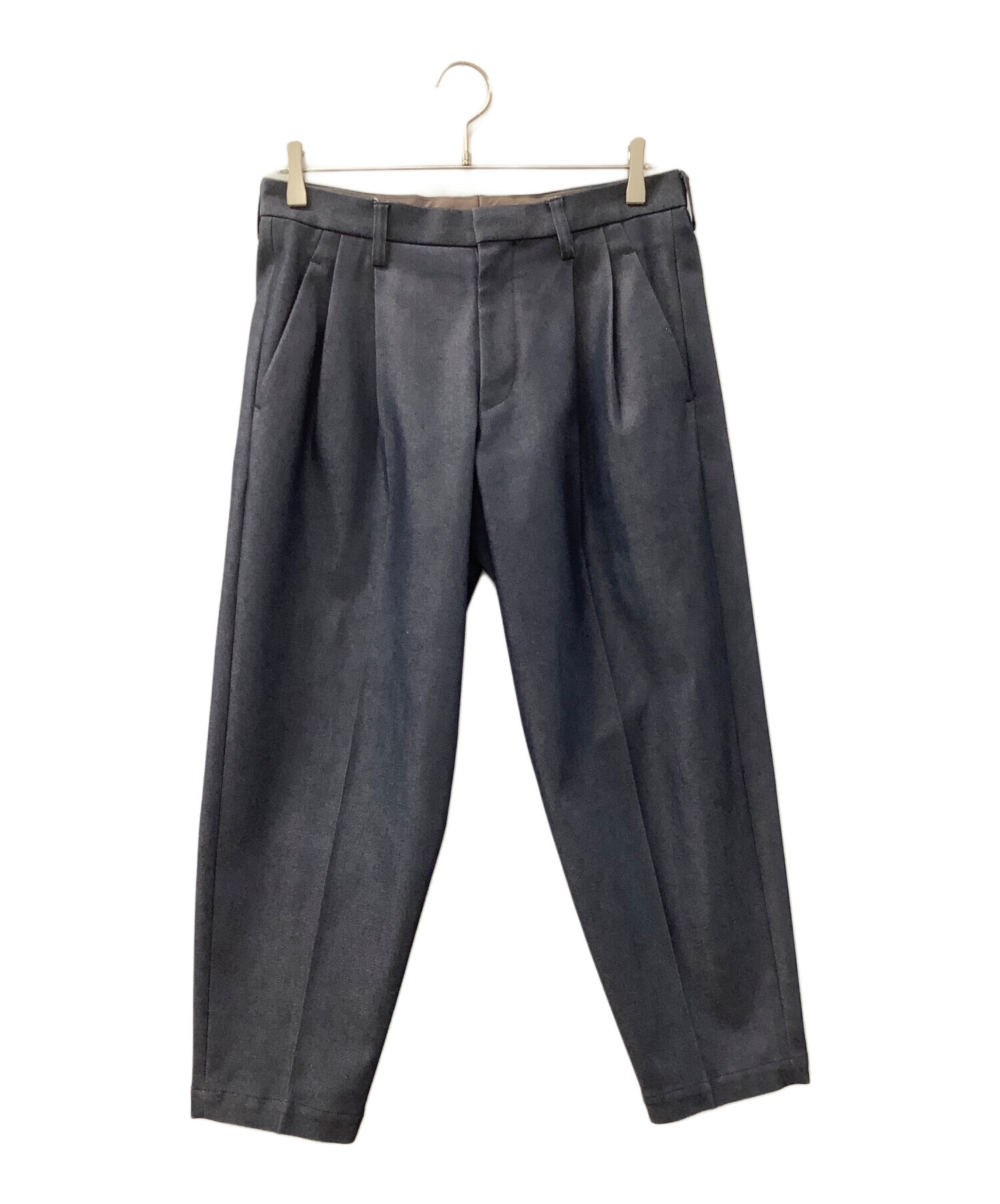 中古・古着通販】KOLOR (カラー) テーパードタックパンツ ネイビー