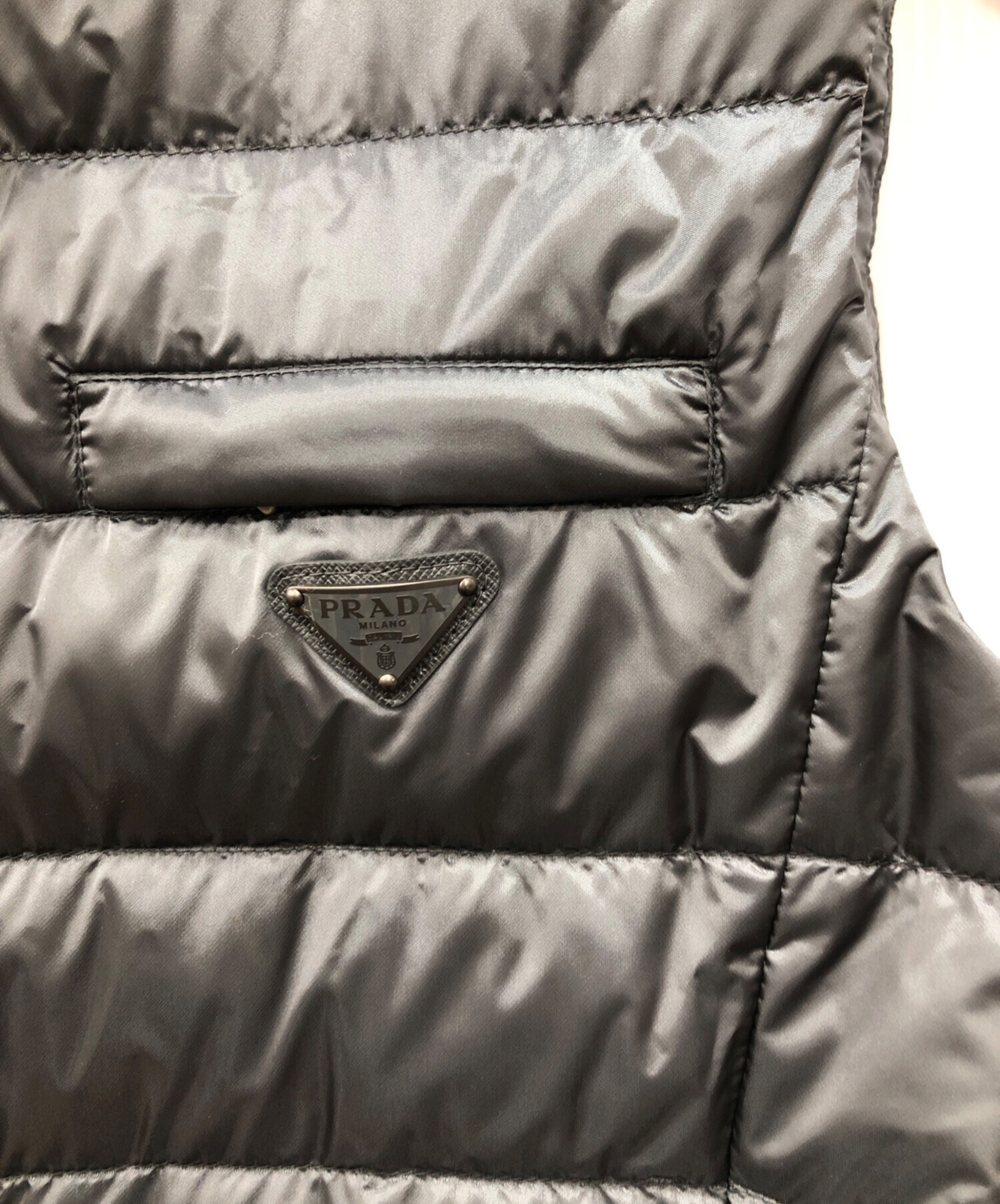 中古・古着通販】PRADA SPORTS (プラダスポーツ) プレート付キダウン