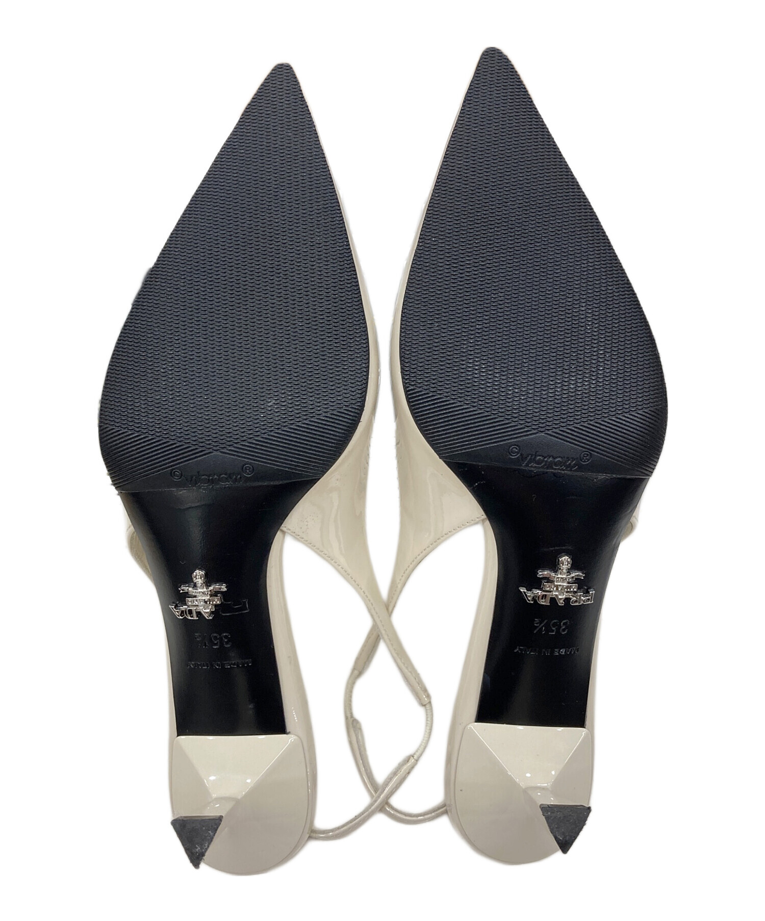 中古・古着通販】PRADA (プラダ) スリングバッグパンプス アイボリー