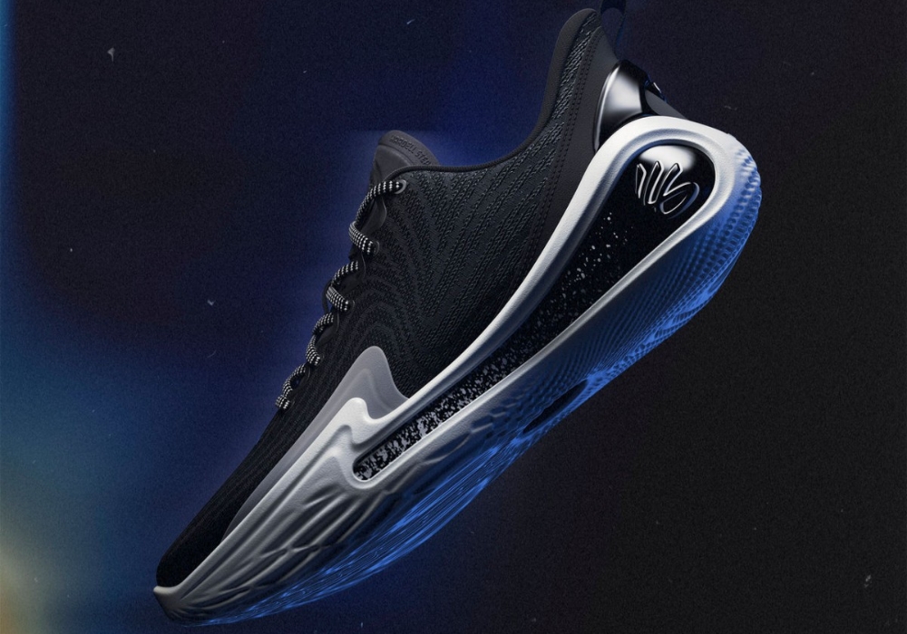 カリー12が世界同時発売｜UA COLUMNS（コラム）