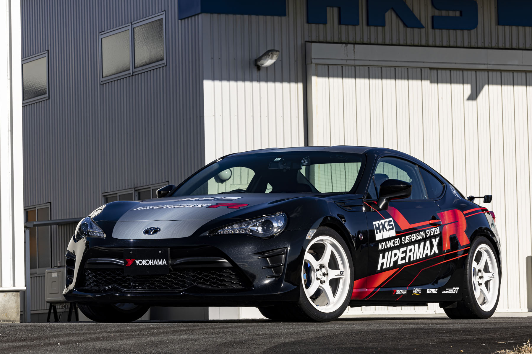 TOYOTA 86 [ZN6] 2016y / HKS [DEMO-CAR] | 全国の有名ショップの協力