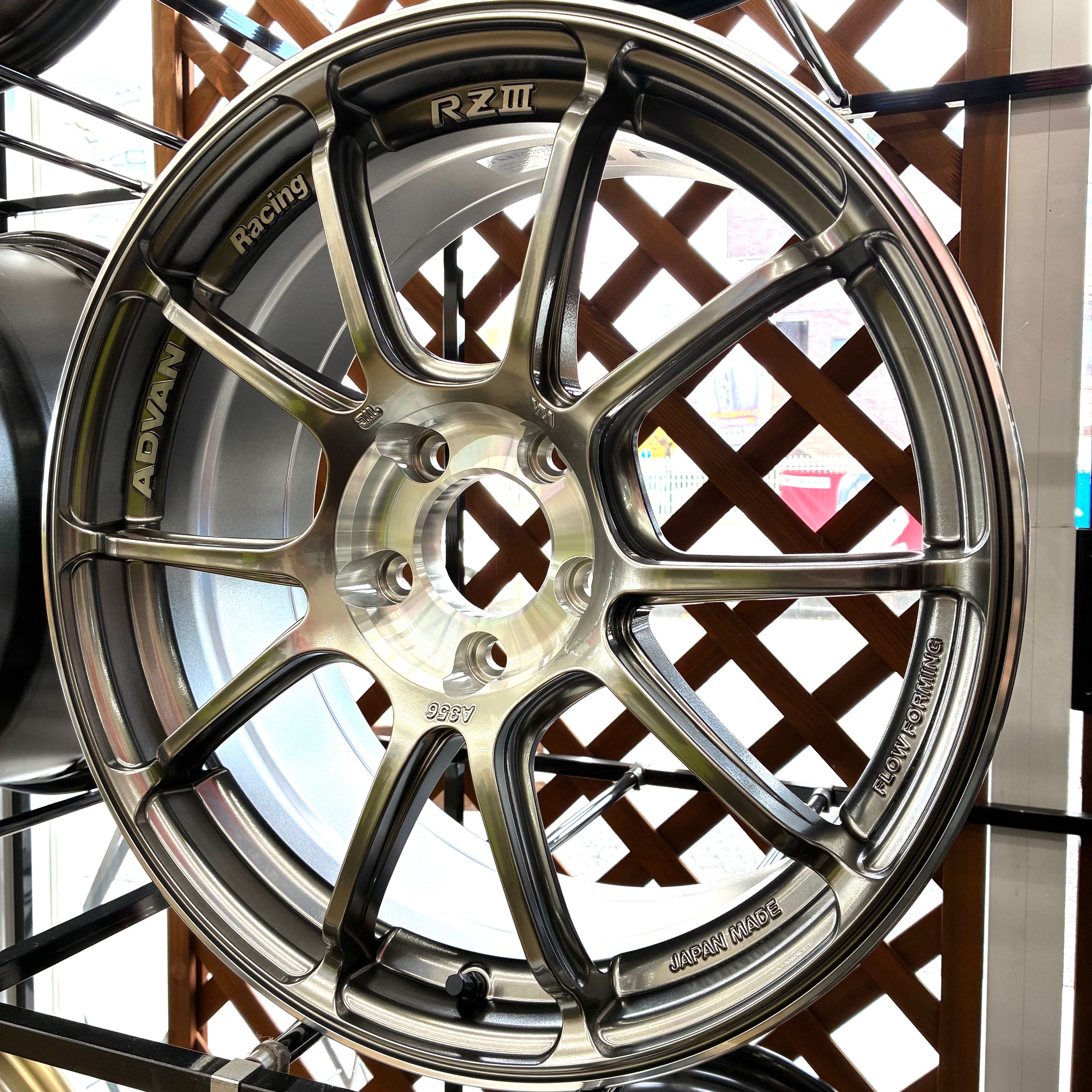 タイヤガーデン座間