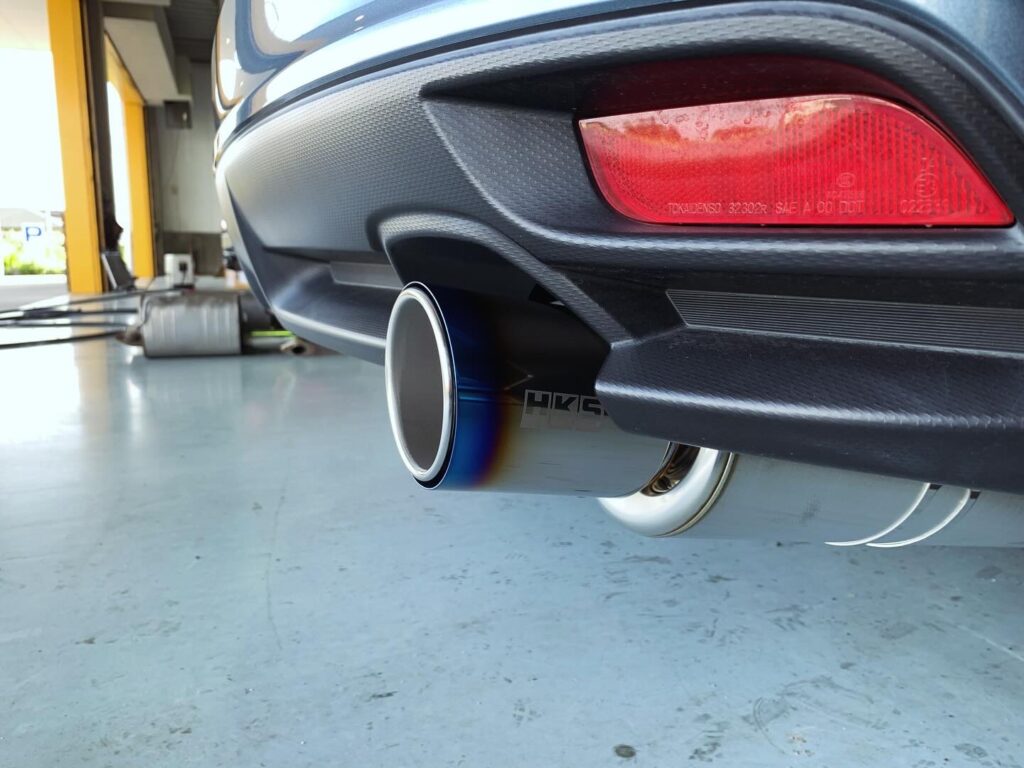 レヴォーグ VMG HKS Hi-Power SPEC-L II取付 - ZEROMAX