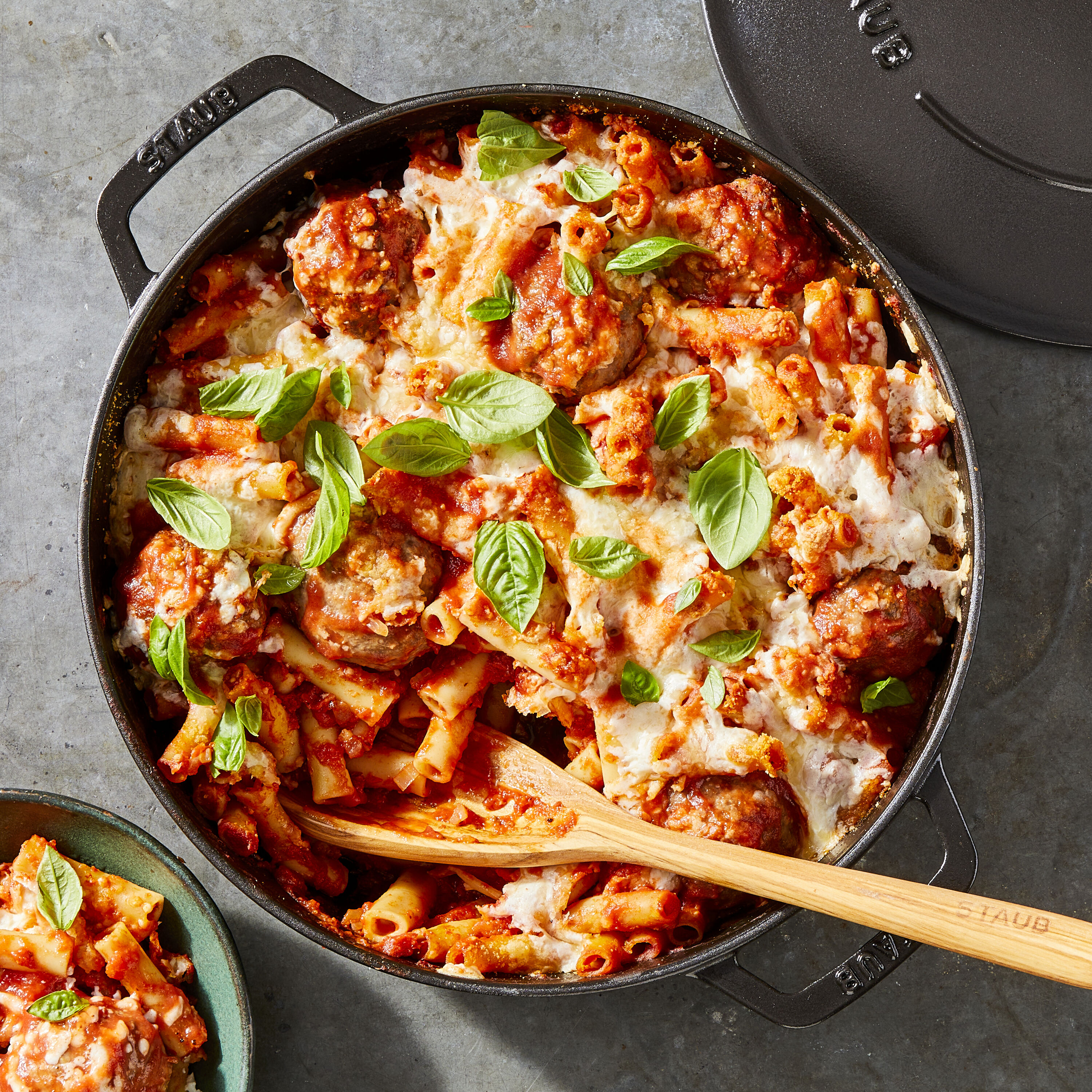 ストウブ ケーキ＆ブレッドパン ガーネット Amazon｜staub ストウブ