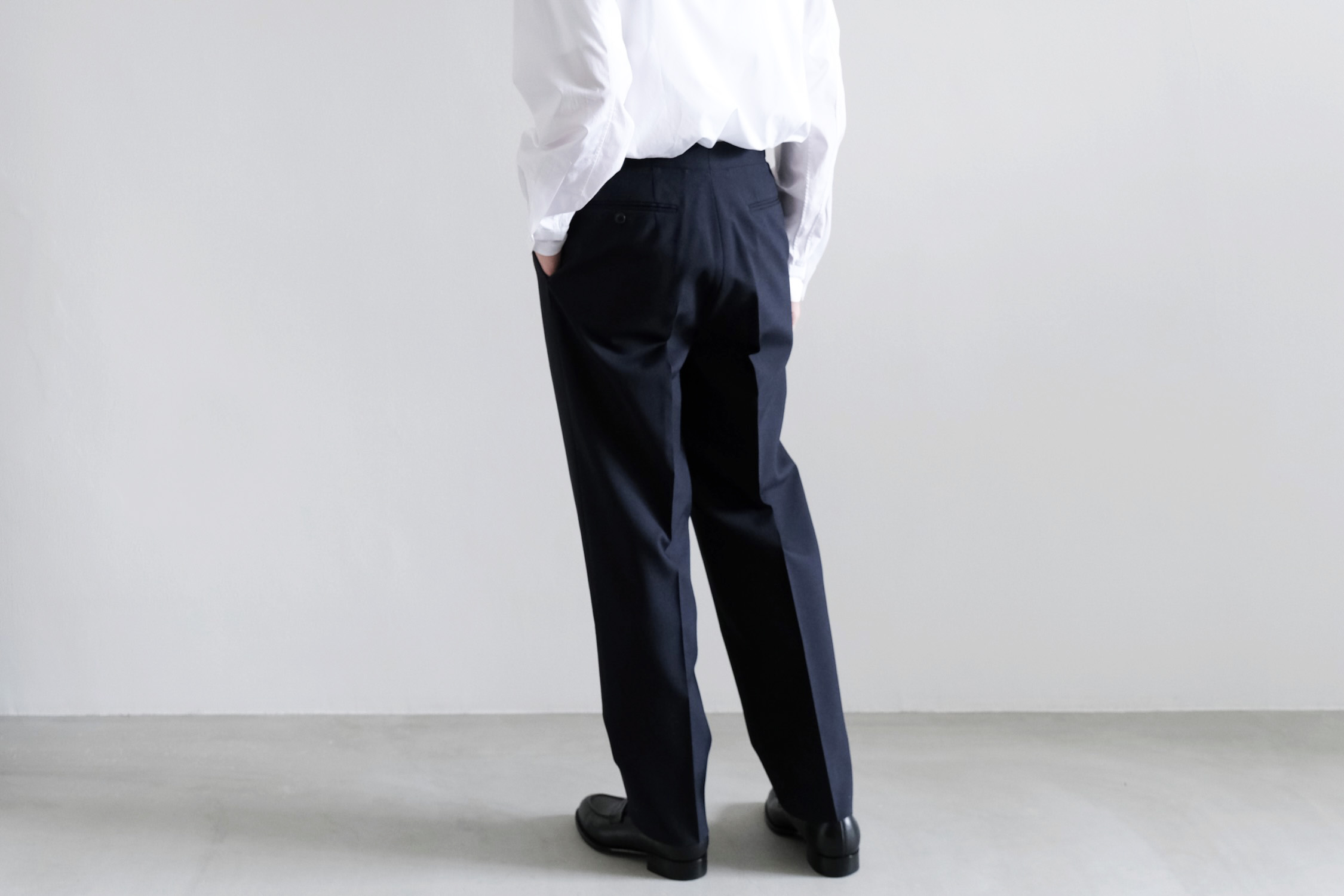 Aaron” 2 PLEATED TAPERED TROUSER - WUNDER
