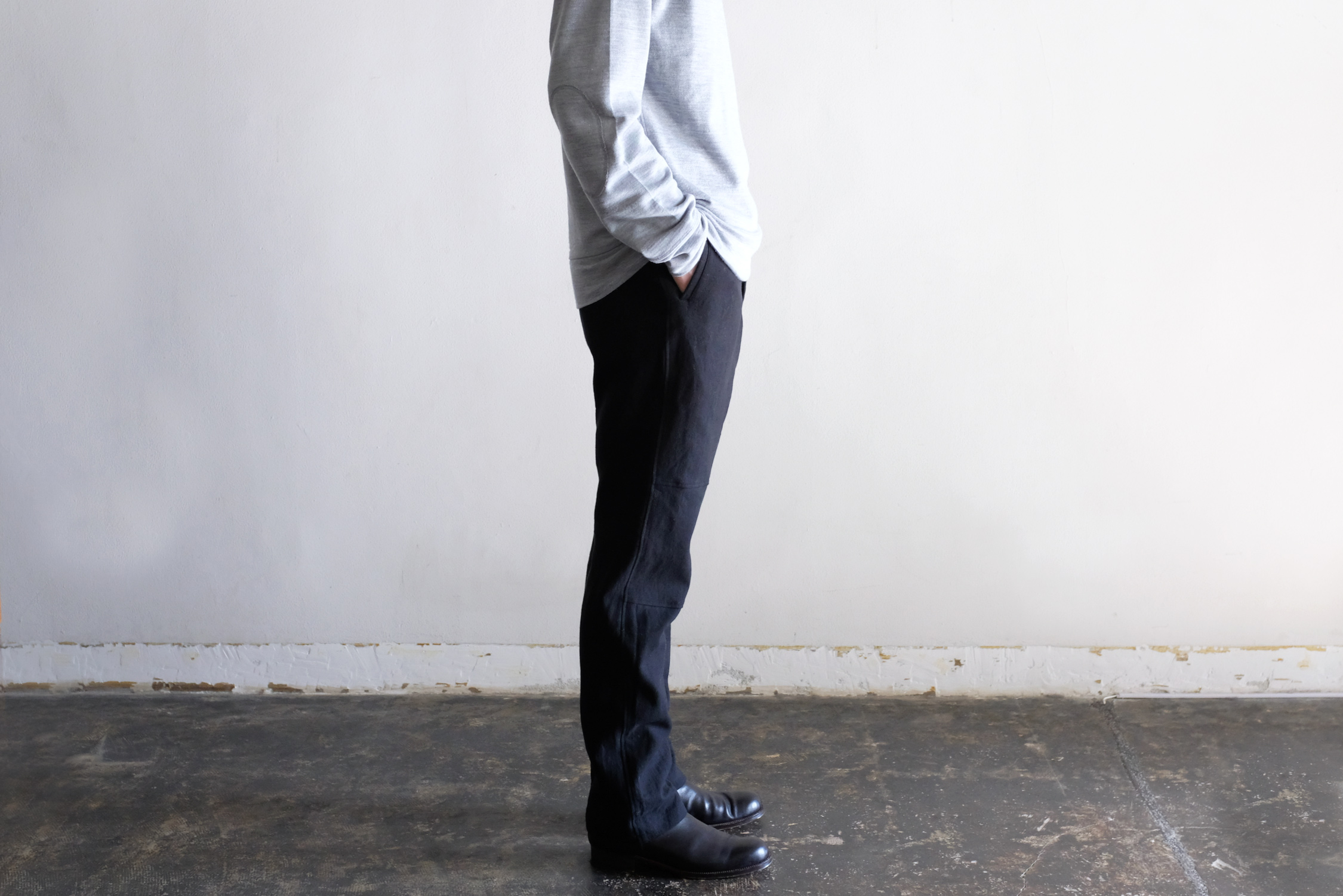 塩縮加工起毛リネン・立体切り替えパンツ2 - WUNDER