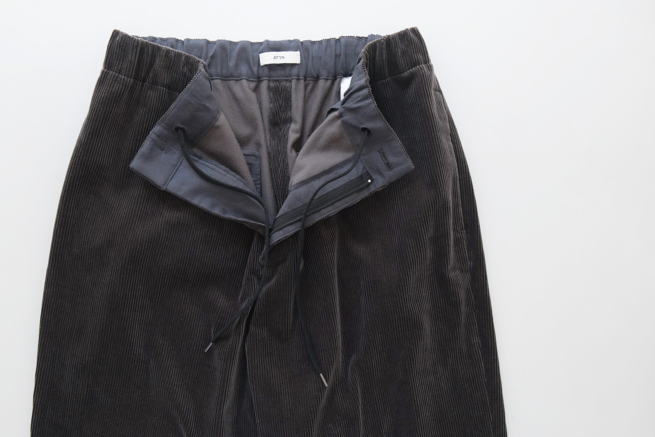 SUVIN CORDUROY EASY WIDE PANTS - WUNDER