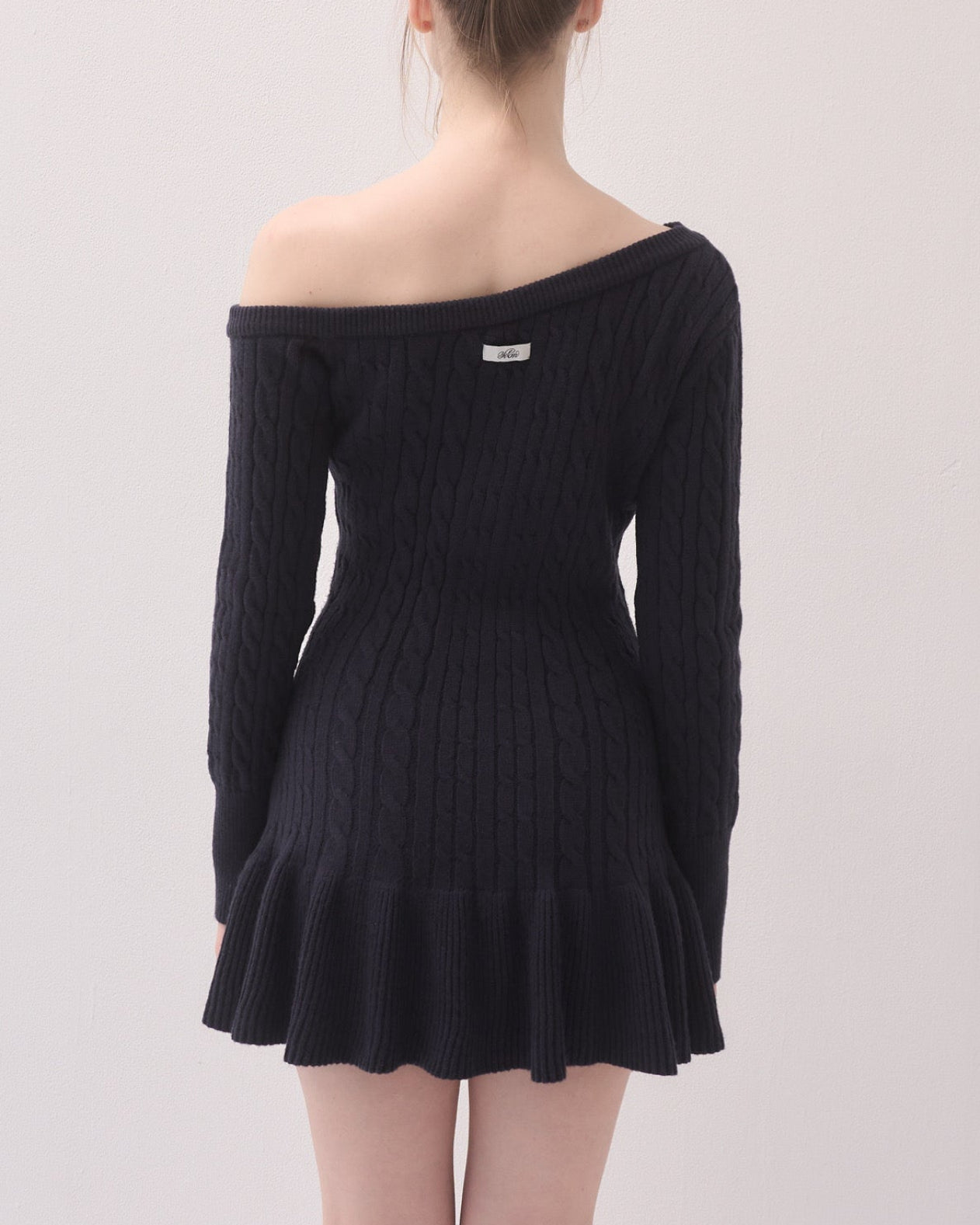 One shoulder cable knit op – YILON