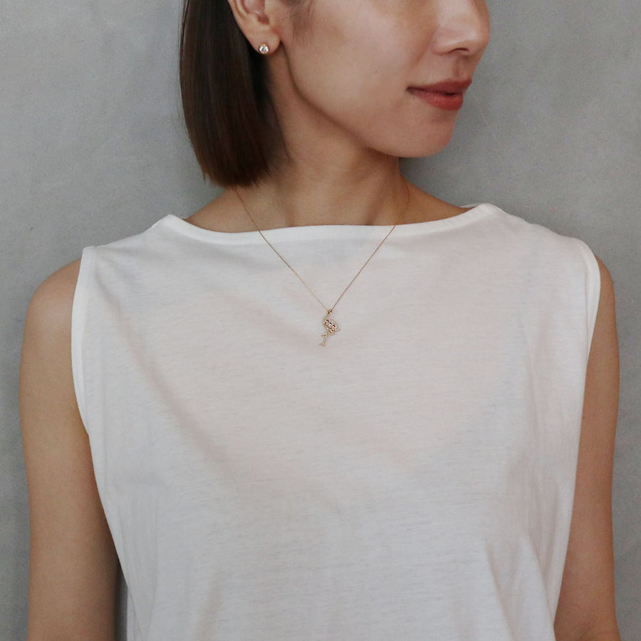 Symbol Flamingo – YON (ヨン）| 公式オンラインサイト