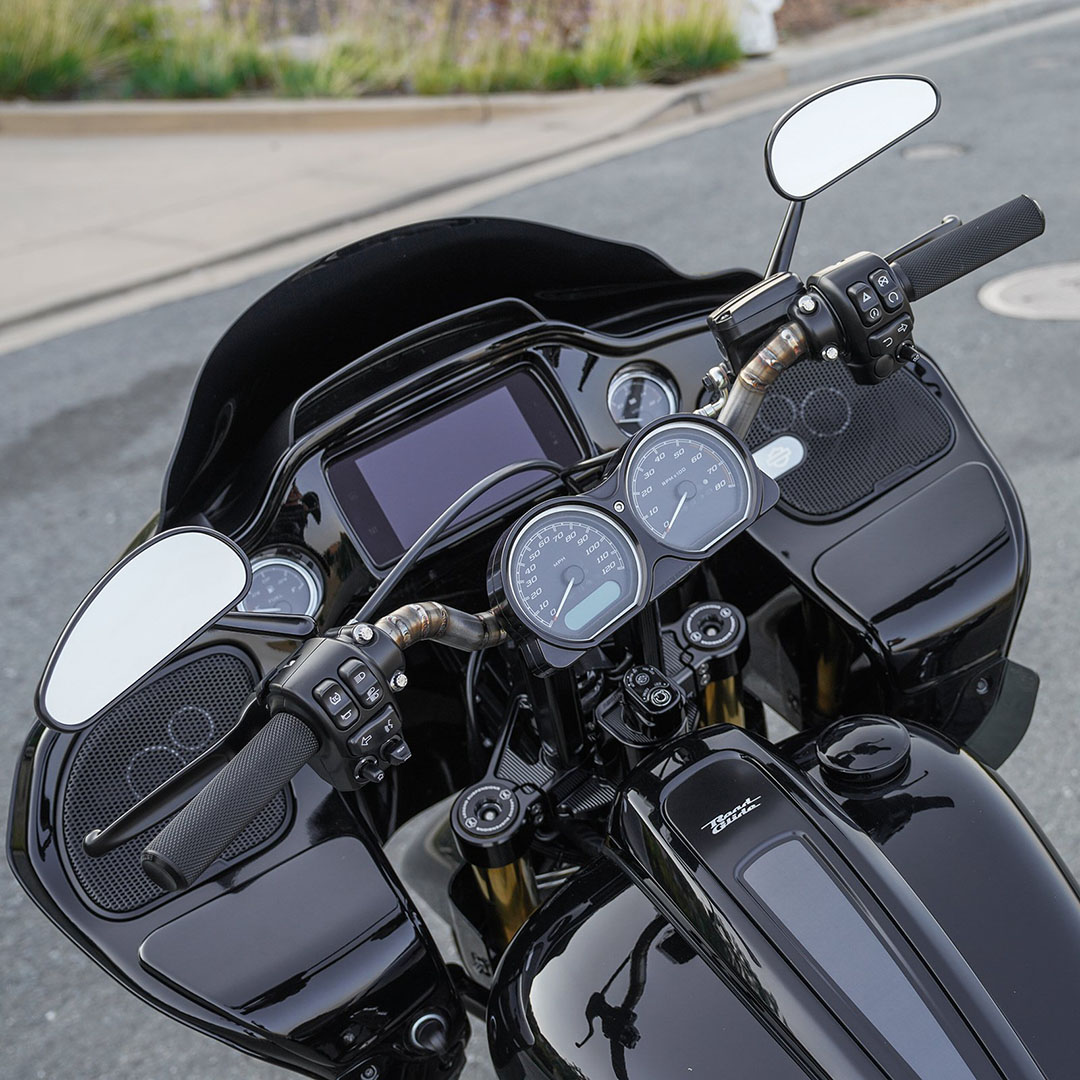 アレンネス□ダウンドラフトフォージドミラー ブラック Arlen Ness