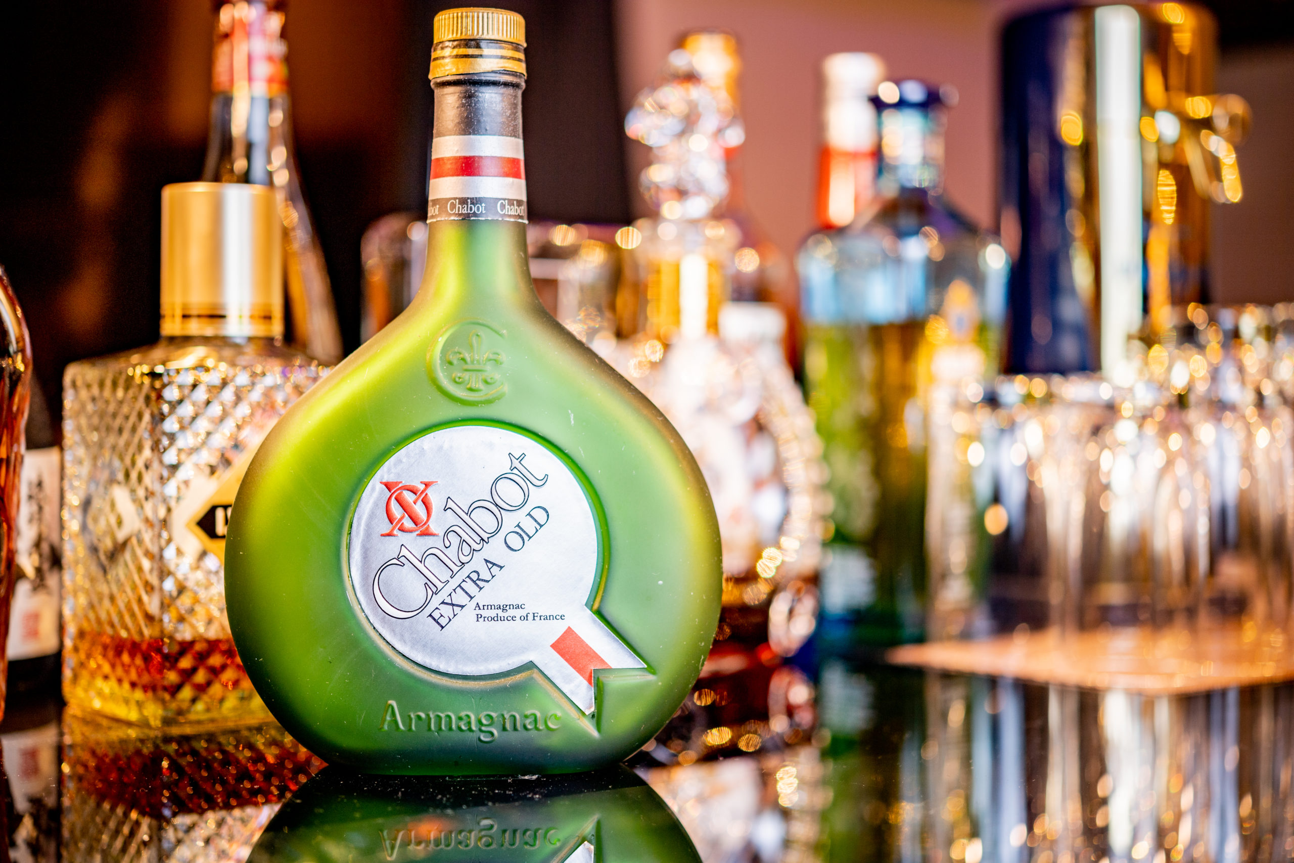 フランスからの輸出数量No.1のアルマニャック 』Chabot EXTRA OLD