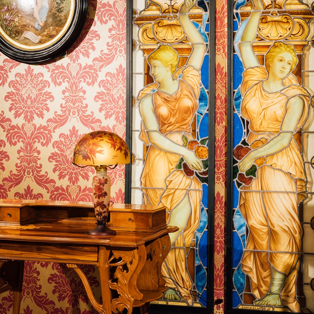 ガレ「桜」カメオガラス テーブルランプ | -YUMEORI-夢織