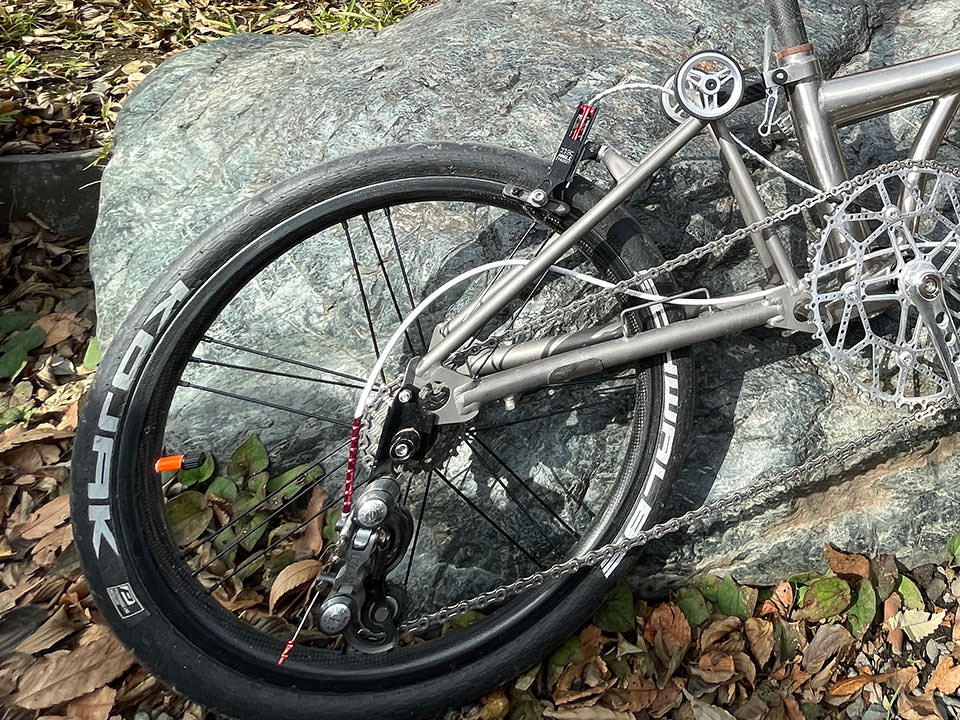 BROMPTON(ブロンプトン)外装7段変速化 - ザグリ珈琲