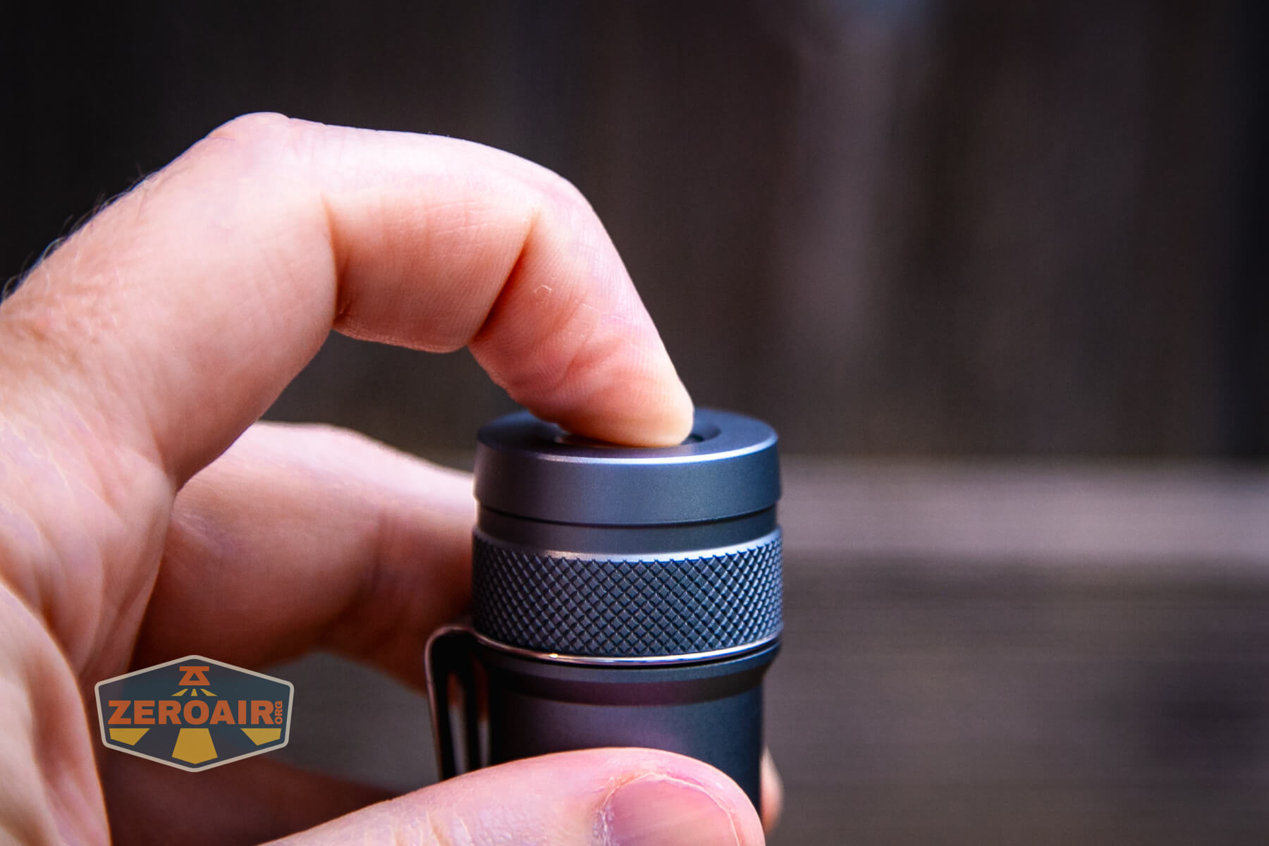 Lumintop FW21 X9LS Flashlight Review - ZeroAir Reviews