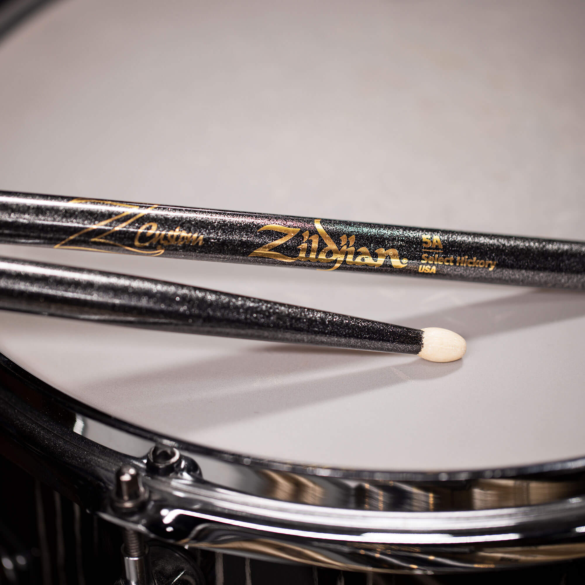 Z Custom LE Drumstick Collection 5A Black Chroma, Wood Tip – Zildjian