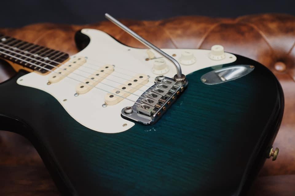 G&L George Fullerton Signature Legacy Strat (Used) – G77+