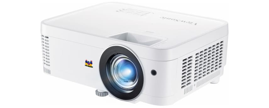 値段間違ってない？ ViewSonic「PX706HD」は7万円切りでフルHDな短焦点