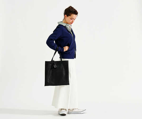 WEB限定】ゴートベーシック トートバッグ｜商品一覧 | 革財布、バッグ