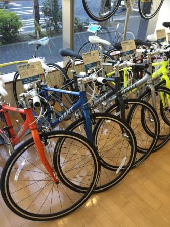 GIANTクロスバイク徹底比較♪ 其ﾉ弐 ESCAPE AIR編 ｜ ジャイアント