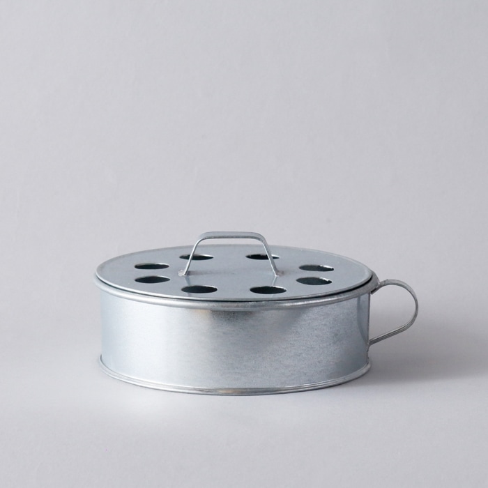 フィンランドの蚊取り線香入れ | - TASTE | DAILY TOOLS FOR THE HOME