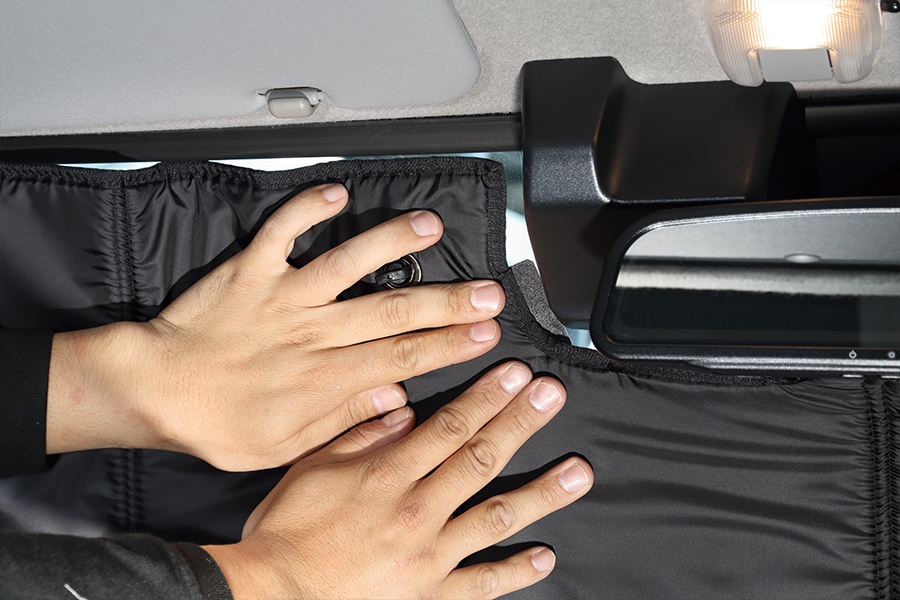 ユーアイビークルのカムロード 遮光パッド フロント3面