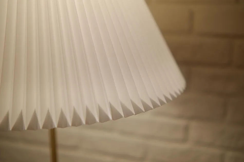 Model351 Floor Lamp（モデル351 フロアランプ） / LE KLINT（レ