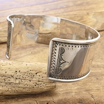 amp japan(アンプジャパン)通販 GOTHIC TOKYO(ゴシックトウキョウ)公式