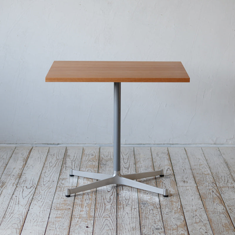 Cafe Table 800×600 | オーク/ウォルナット/チェリー無垢材 | 北欧家具
