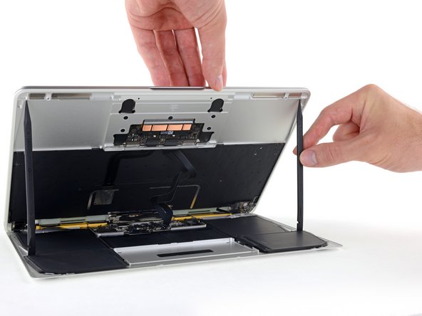 Retina MacBook 2017バッテリー の交換 - iFixit 修理ガイド