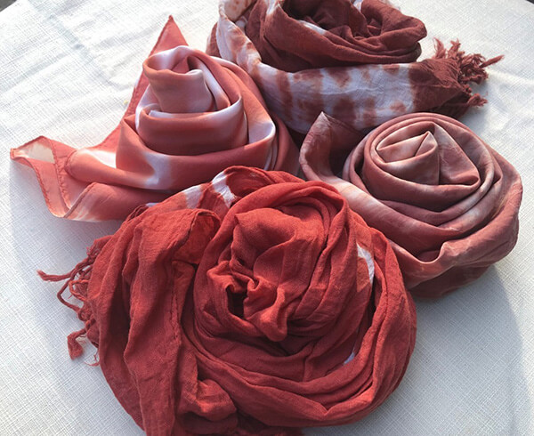 古くから日本人に愛されてきた染め物「茜染（あかねぞめ）」とは