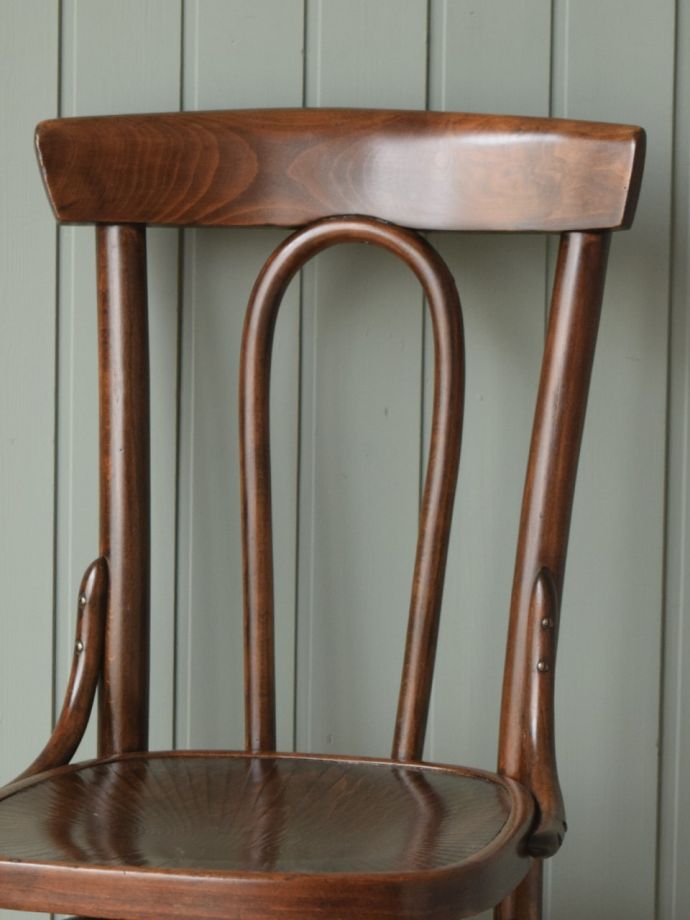 英国のアンティーク椅子、曲げ木が美しいベントウッドチェア(m-704-c