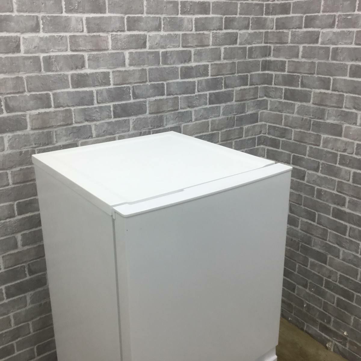 ハイアール 冷蔵庫 2ドア 121L 右開き ホワイト OBBR-121A(W) 2023年製