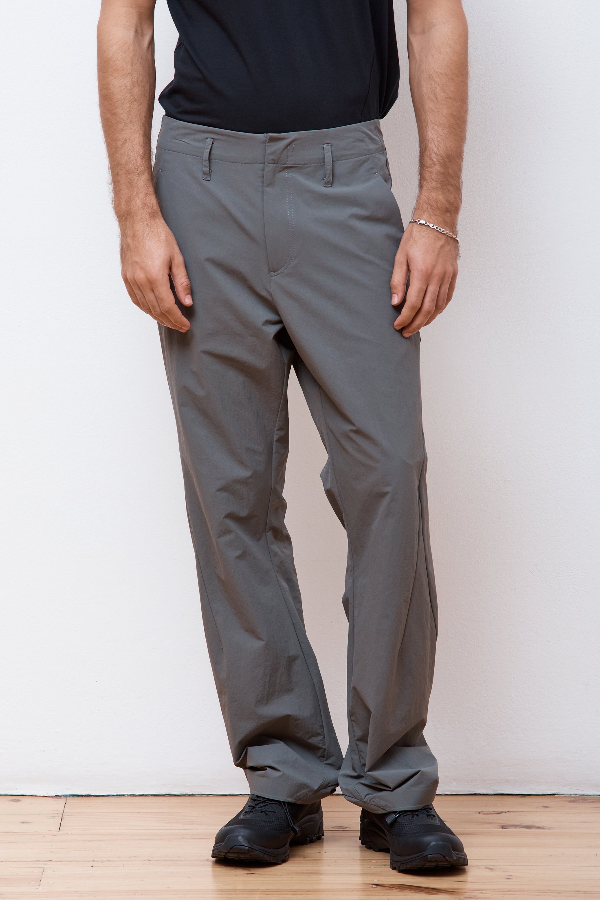 0.6.Trouser.Right.Charcoal.1.