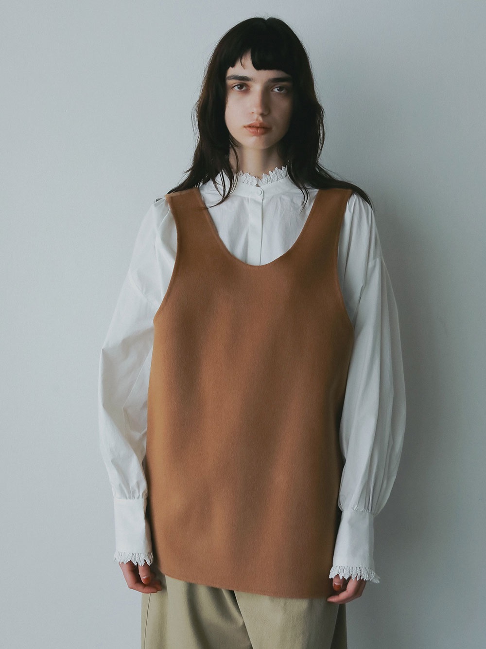 ウールカシミヤリバーベスト | Knit | HER. Online Store